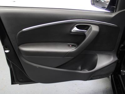 2017 Volkswagen Polo