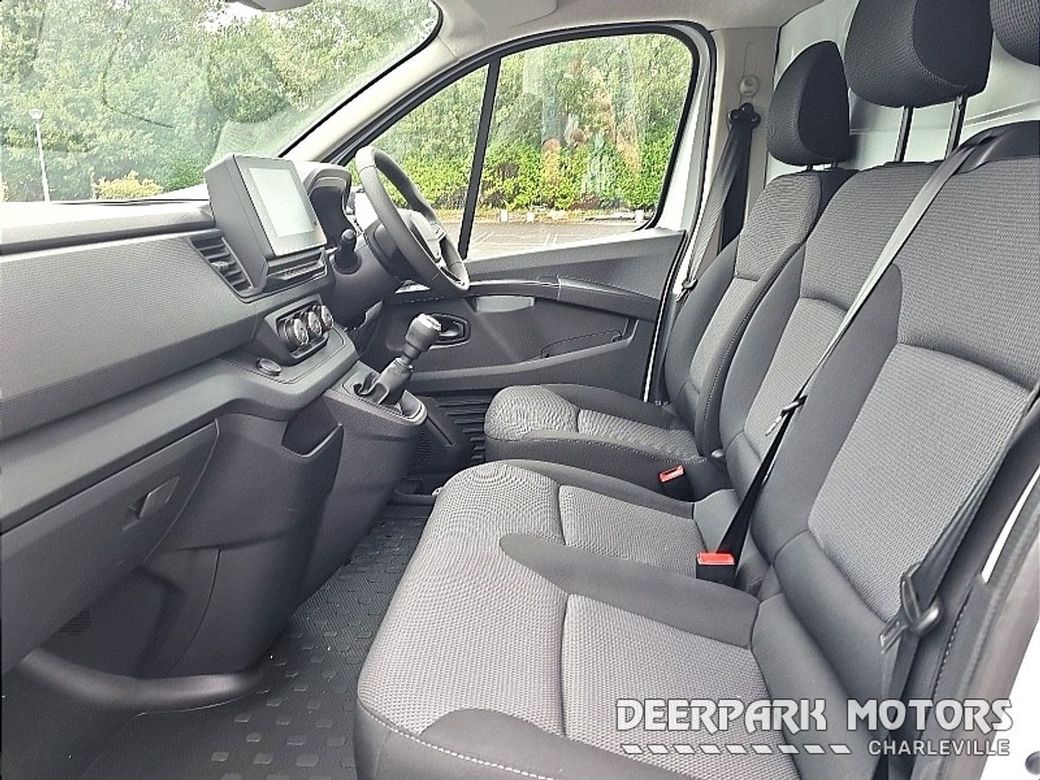 2025 Renault Trafic