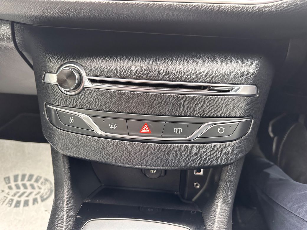 2015 Peugeot 308