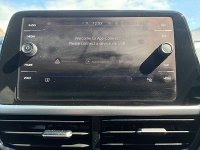 2023 Volkswagen T-Roc