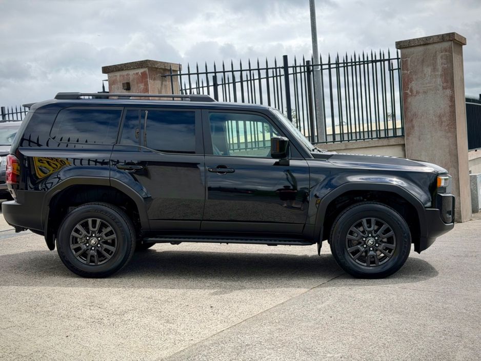2025 Toyota Landcruiser