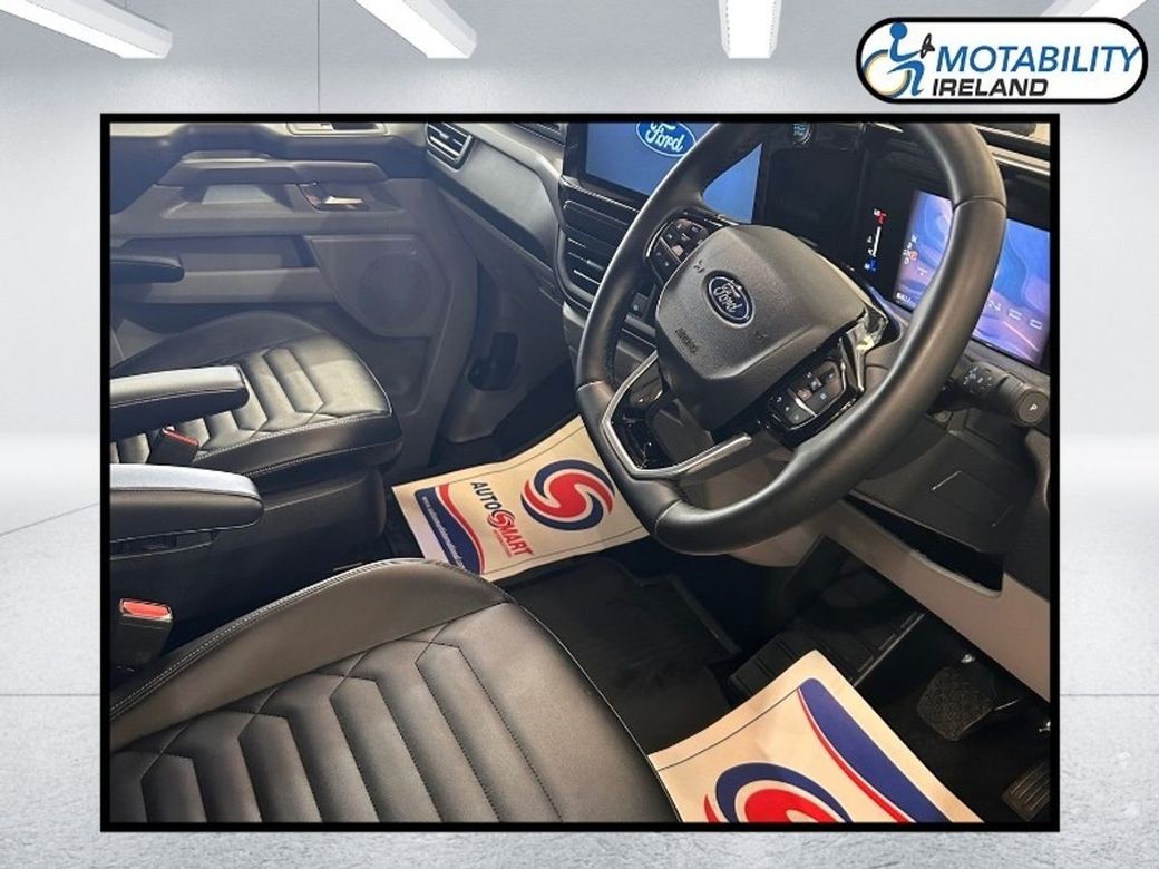 2024 Ford Tourneo Custom