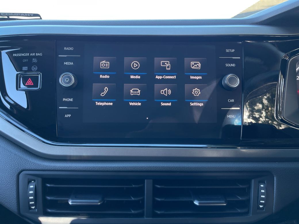 2018 Volkswagen Polo