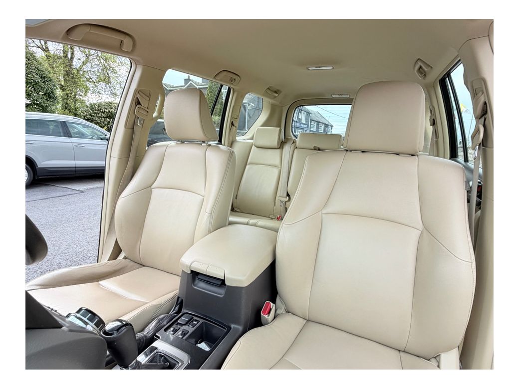 2017 Toyota Landcruiser