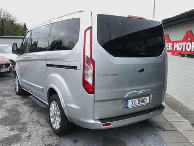 2022 Ford Tourneo