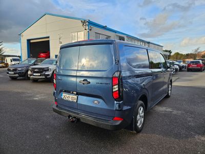 2024 Ford Transit Custom