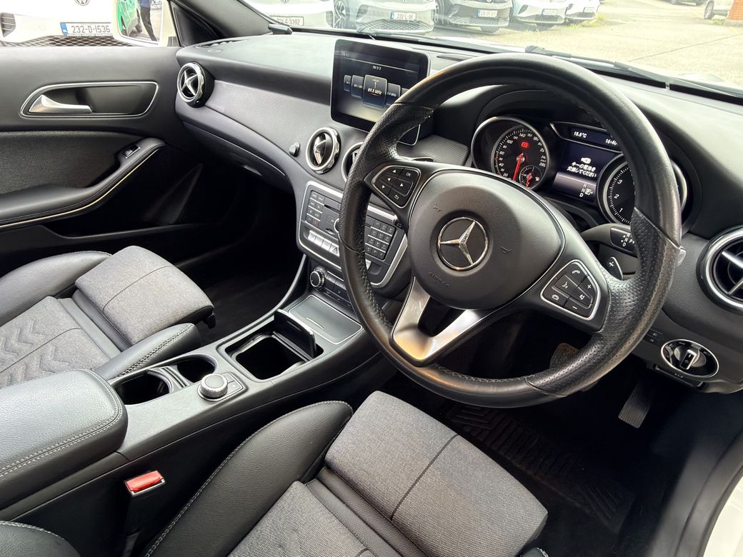 2017 Mercedes-Benz GLA 180