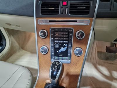 2017 Volvo XC60