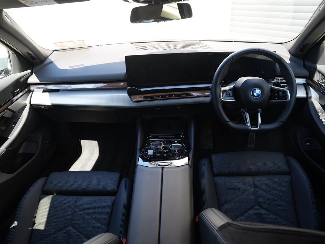 2025 BMW 5 Series