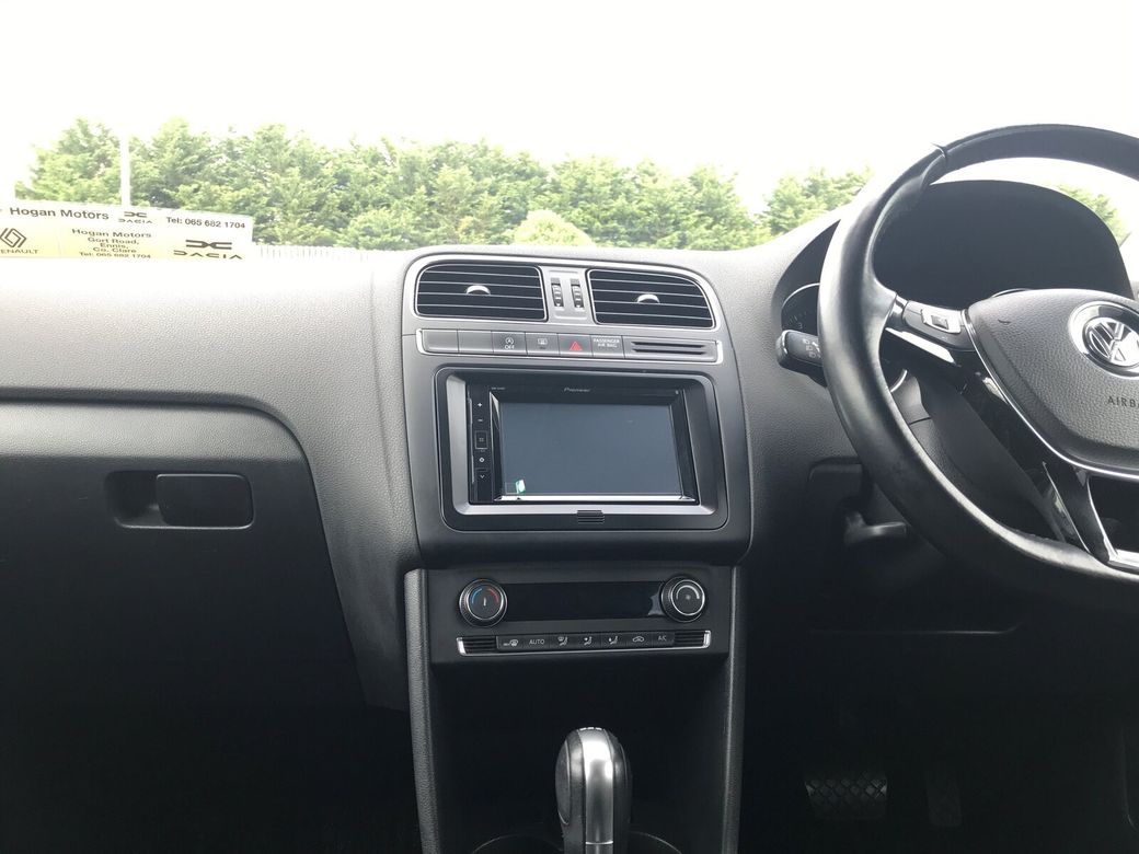 2017 Volkswagen Polo