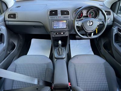 2017 Volkswagen Polo