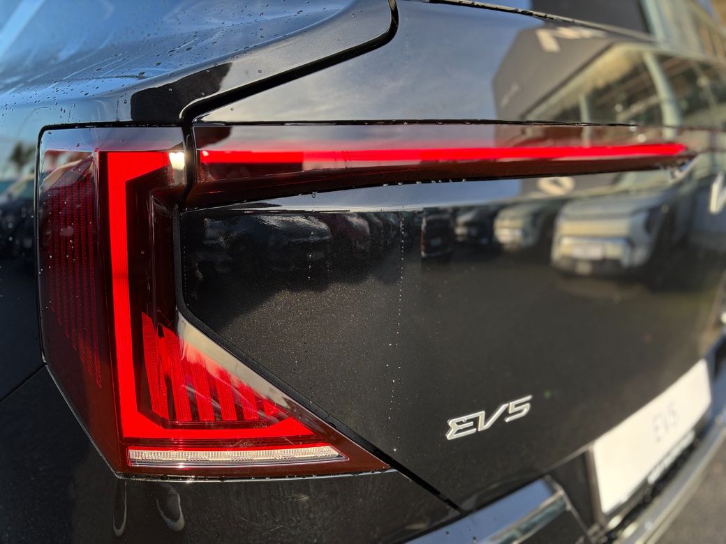 2026 Kia EV5