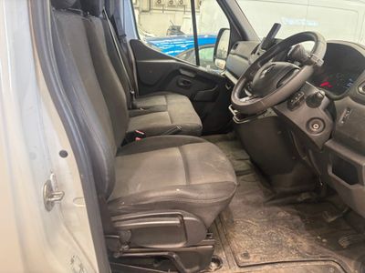 2023 Renault Master