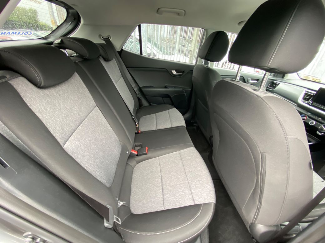 2025 Kia Stonic