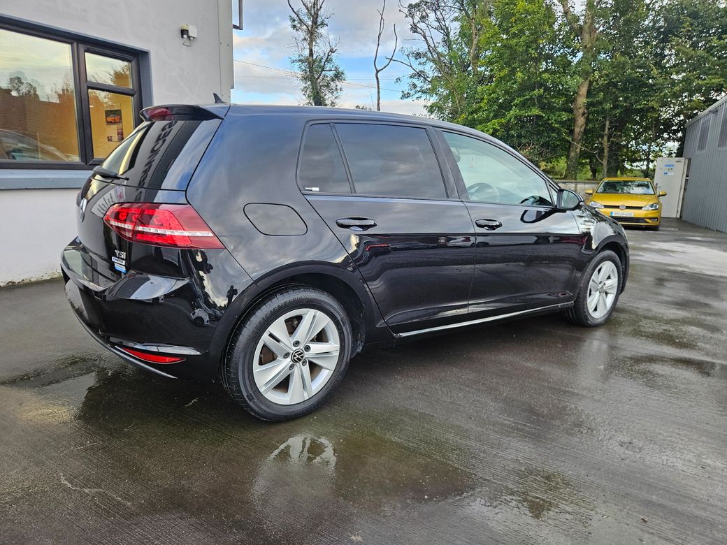 2017 Volkswagen Golf