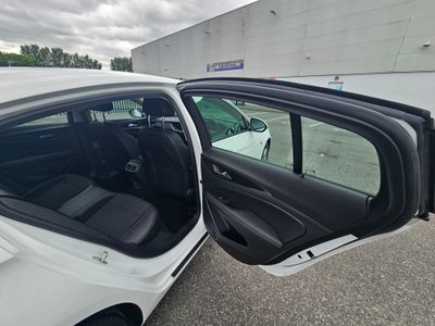 2020 Opel Insignia