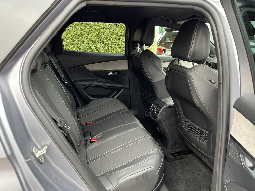2022 Peugeot 3008