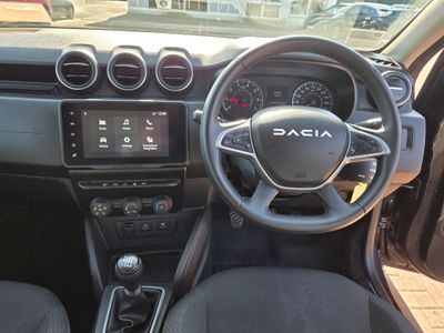 2023 Dacia Duster