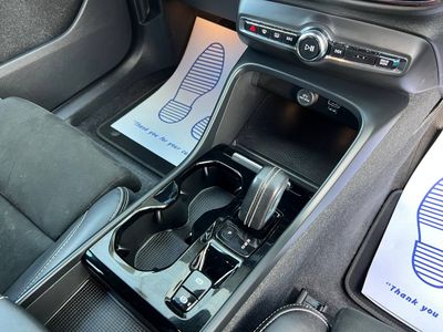 2021 Volvo XC40