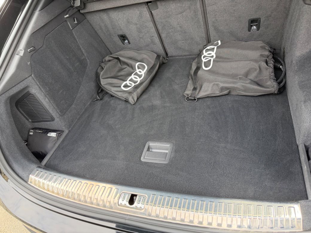 2023 Audi Q3
