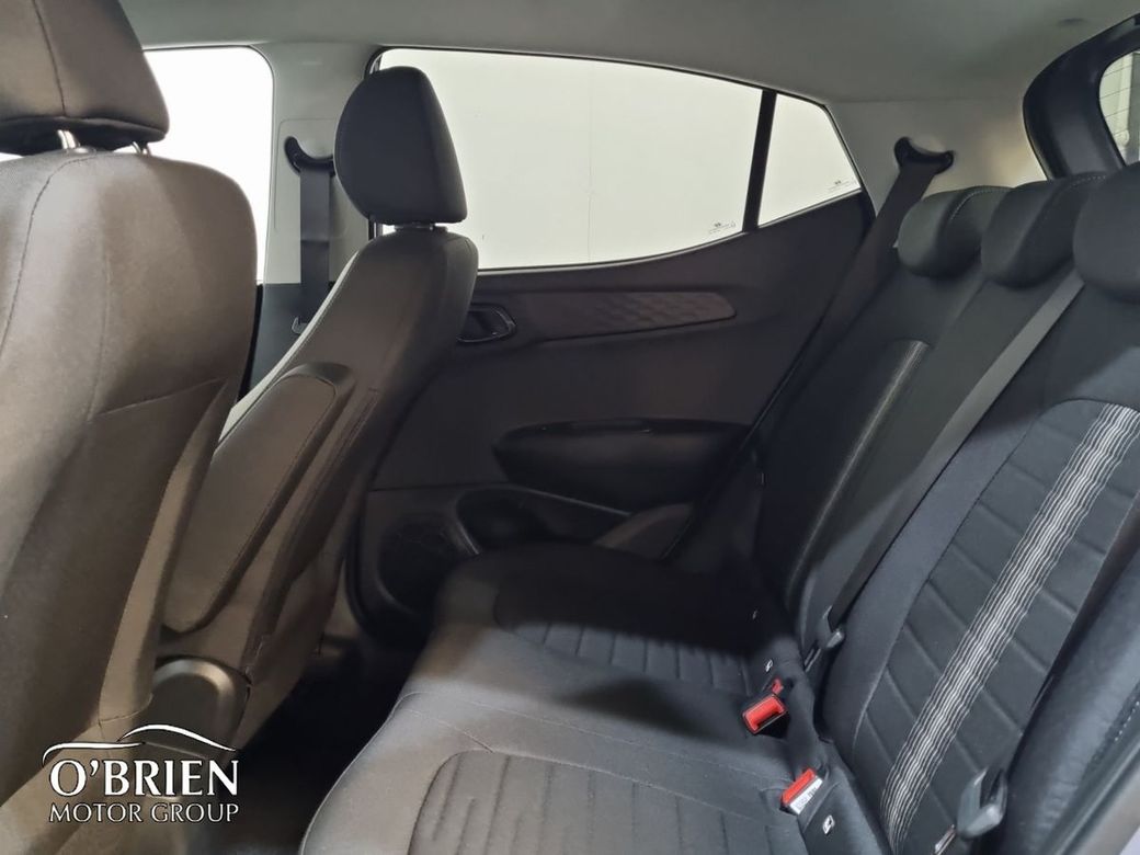 2025 Hyundai i10
