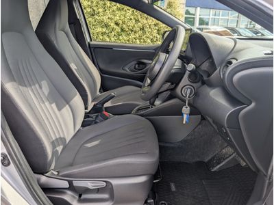 2022 Toyota Yaris