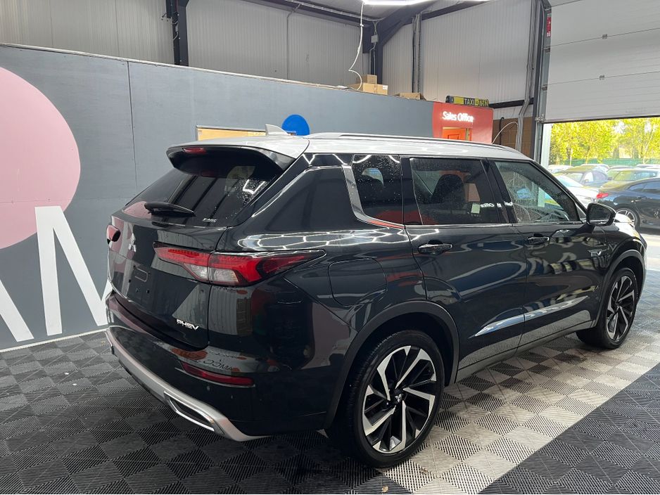 2024 Mitsubishi Outlander