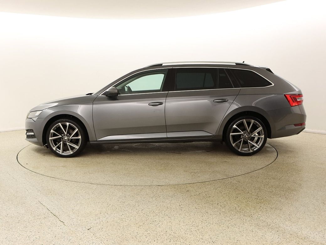 2022 Skoda Superb
