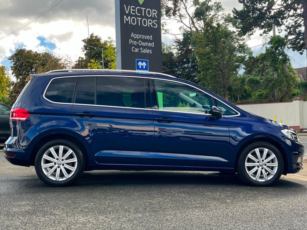 2017 Volkswagen Touran