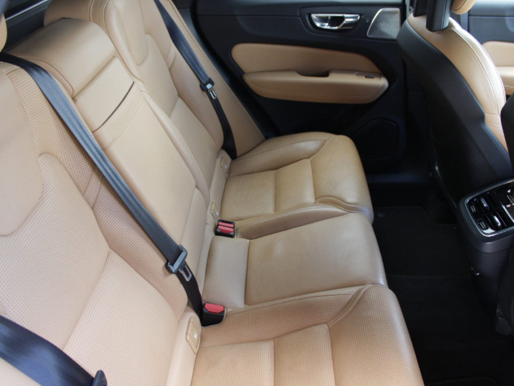 2018 Volvo XC60