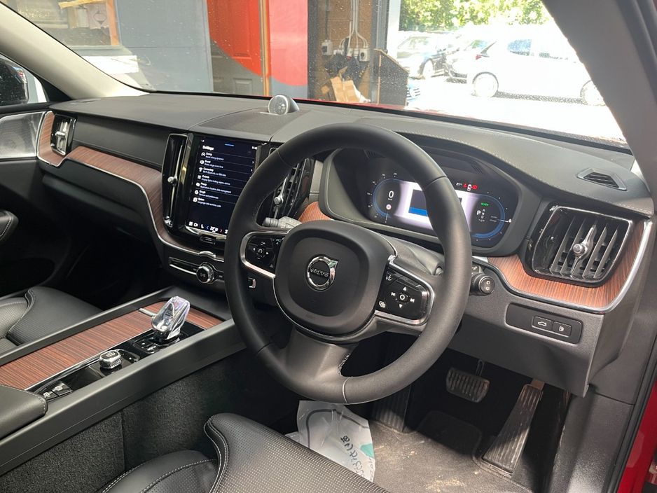 2024 Volvo XC60