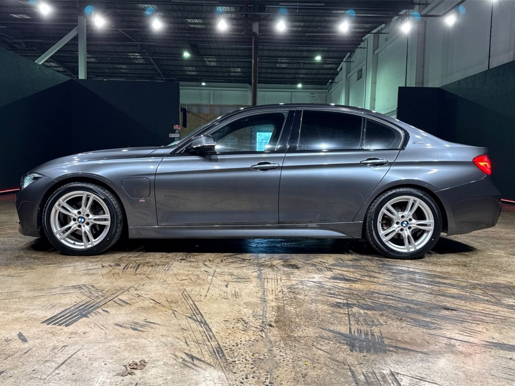 2018 BMW 3 Series