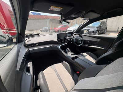 2021 Peugeot 3008