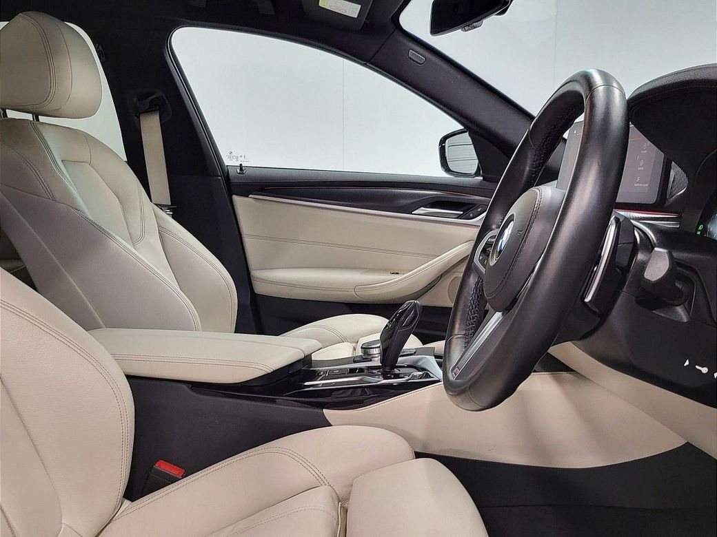 2023 BMW 5 Series