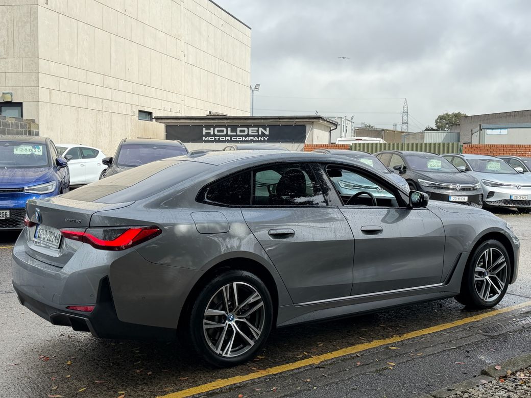 2022 BMW i4