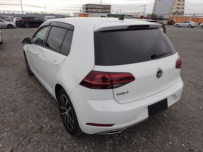 2019 Volkswagen Golf