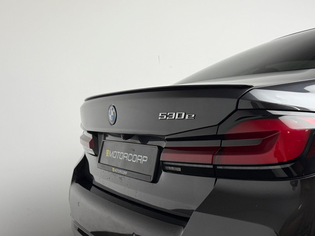 2021 BMW 5 Series