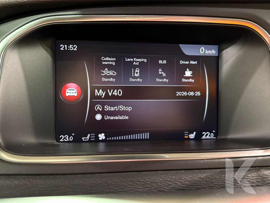 2019 Volvo V40
