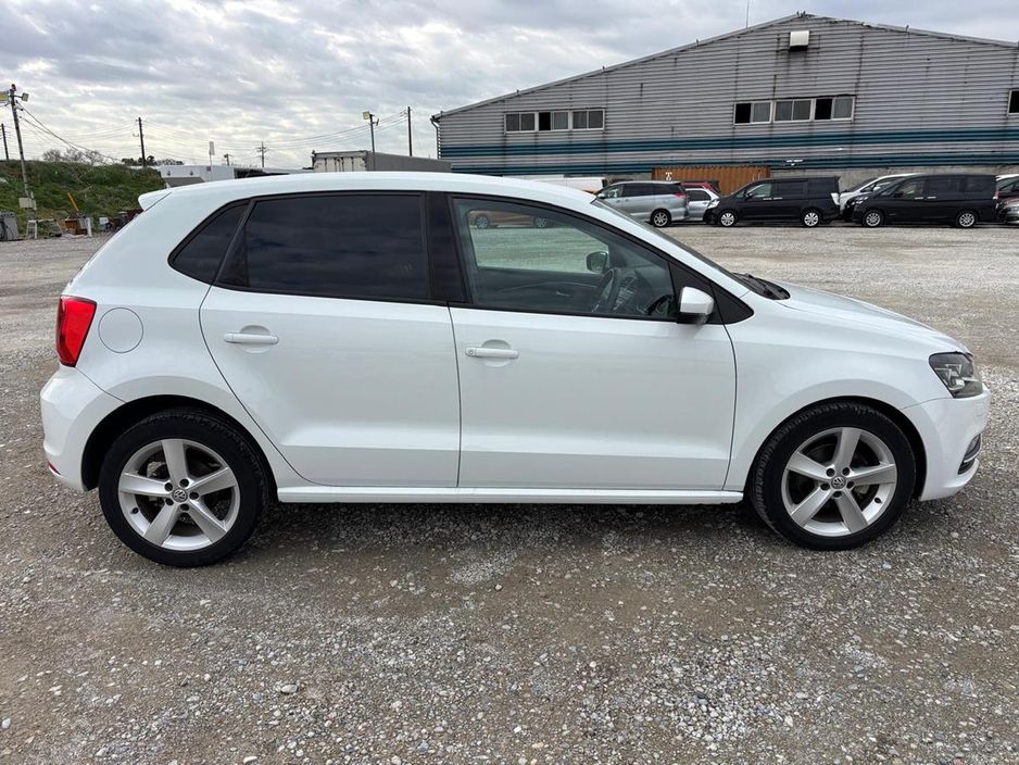2017 Volkswagen Polo