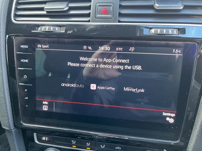 2018 Volkswagen Golf