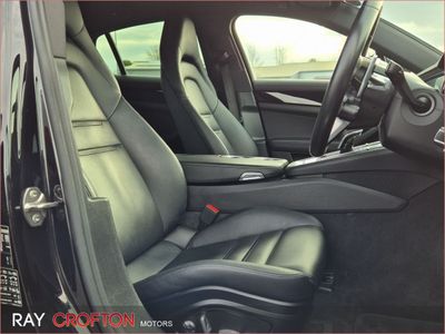 2018 Porsche Panamera