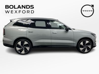 2025 Volvo EX90