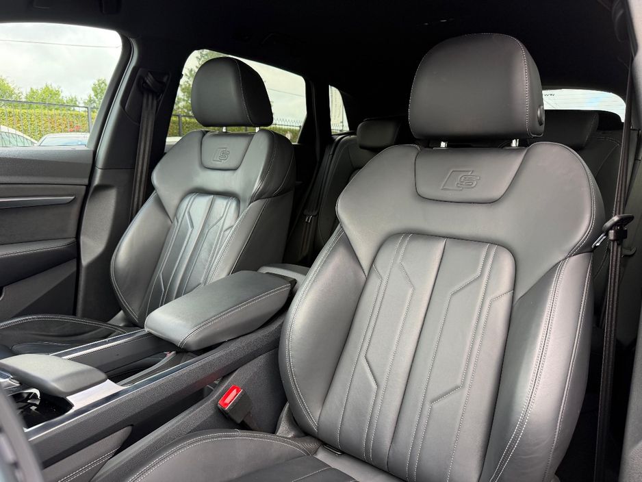 2024 Audi Q8 e-tron