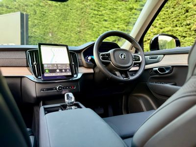 2025 Volvo XC90