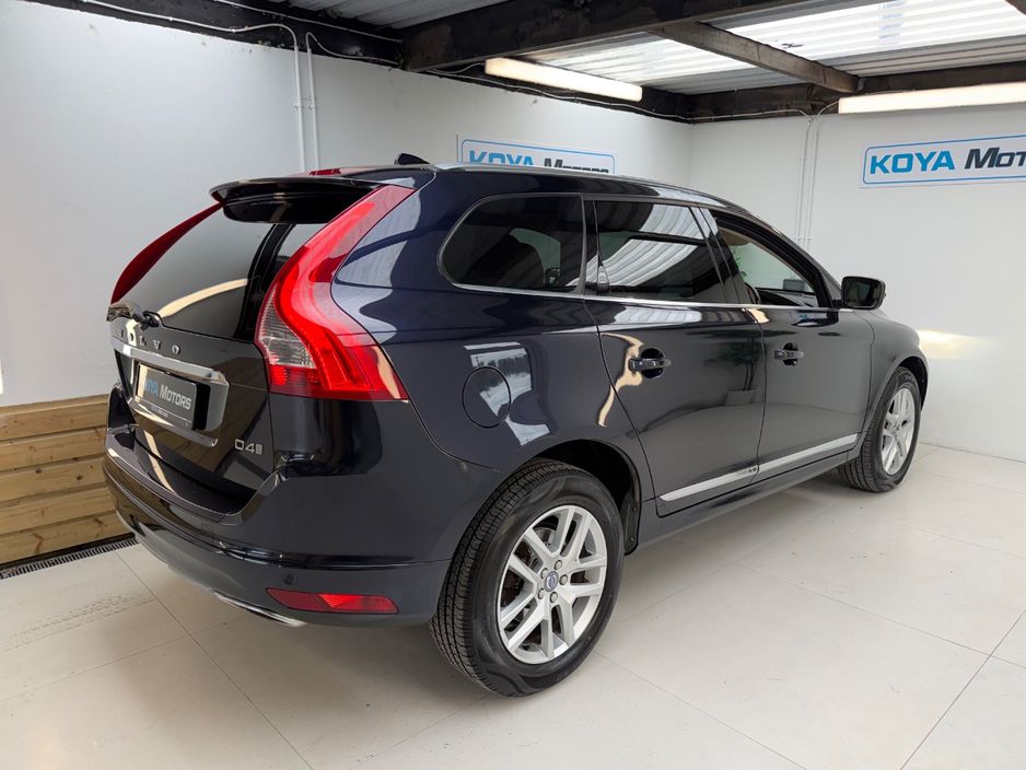 2017 Volvo XC60