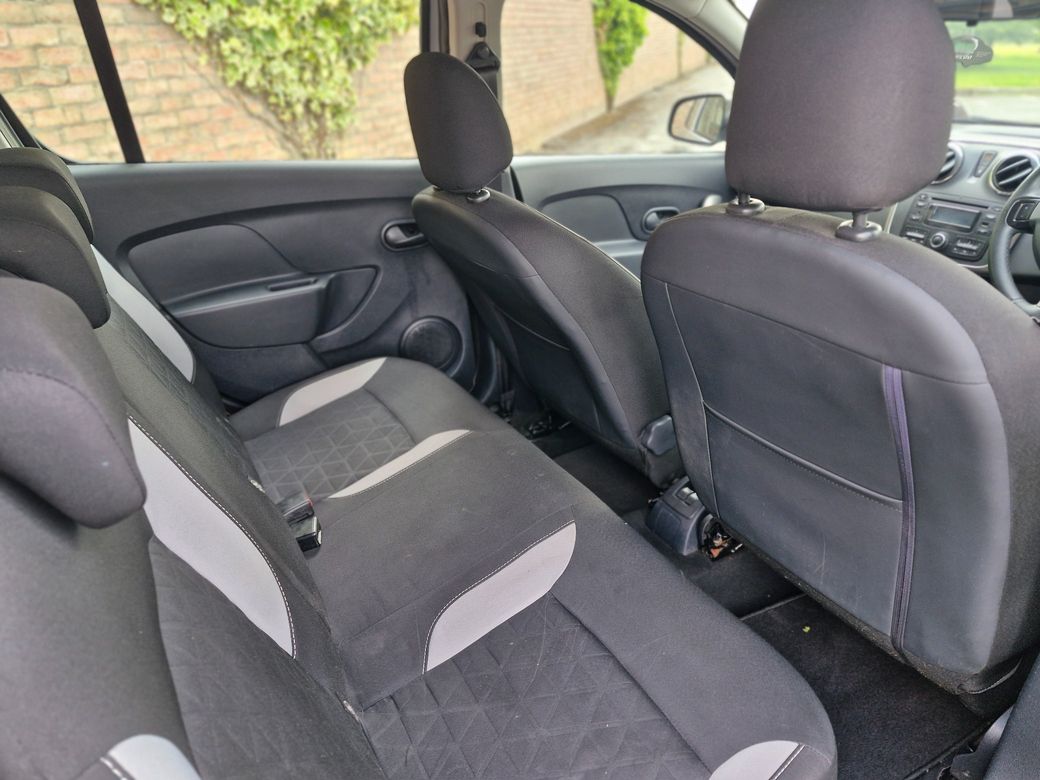 2015 Dacia Sandero