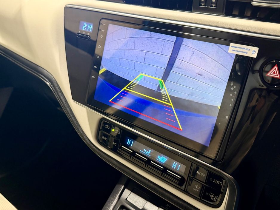 2017 Toyota Auris