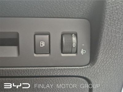 2026 BYD Seal U