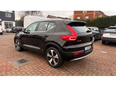 2023 Volvo XC40
