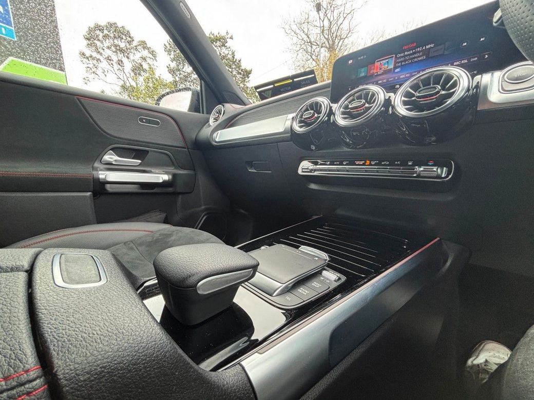 2023 Mercedes-Benz EQB